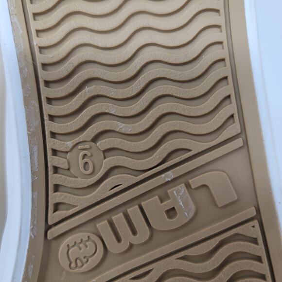 LAM Women's White Slip-On Athletic Comfort Shoe 9 - Picture 7 of 7